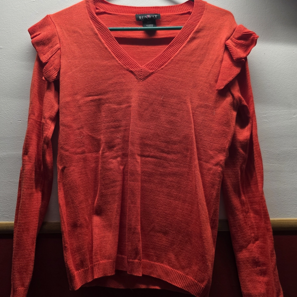 Runway Vibrant Red/orange Knit Sweater